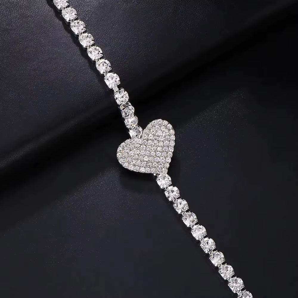 Fashion Rhinestone Heart Chest Chain Necklace Outfit for Women 2023 Sexy Jewelry Crystal Bikini Body Chain Club Accessories